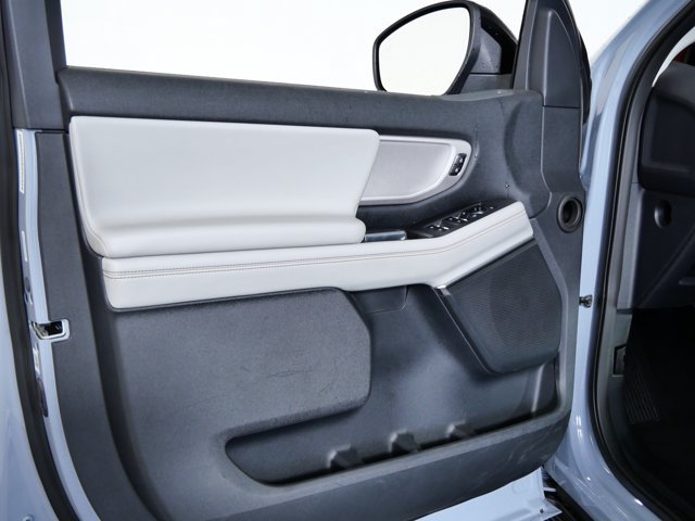 Certified 2025 Ford Expedition Active AWD/4WD image 16