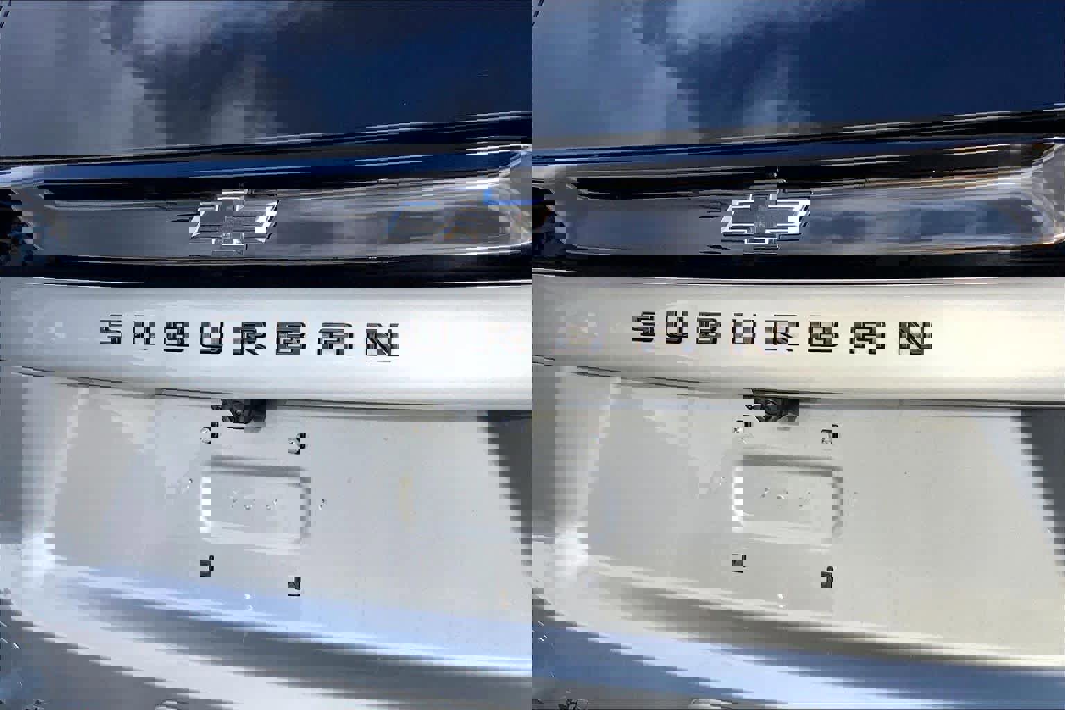 Used 2025 Chevrolet Suburban Z71 w/ Comfort Package image 27