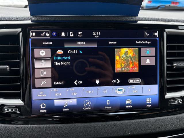 Used 2024 Chrysler Pacifica Touring-L image 20