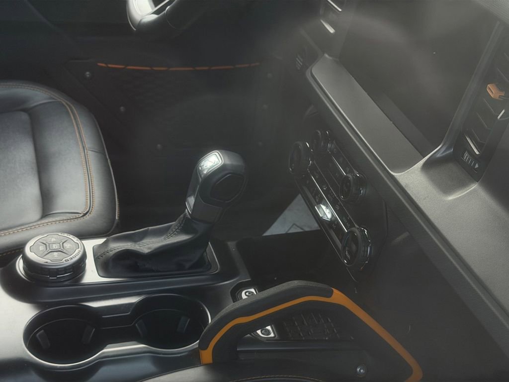 Certified 2024 Ford Bronco Badlands image 7