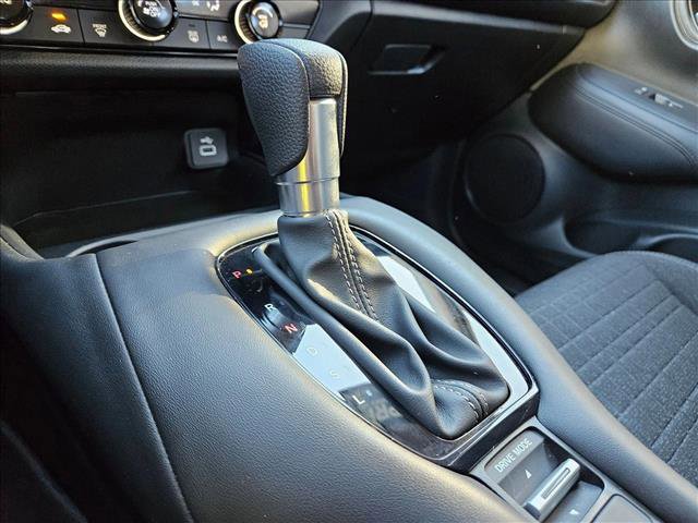 Used 2025 Honda HR-V LX image 12