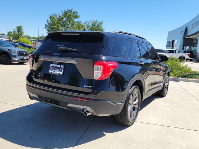 Certified 2023 Ford Explorer XLT w/ Equipment Group 202A AWD/4WD image 3