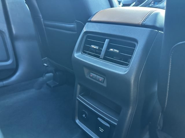 Certified 2024 Ford Edge Titanium w/ Titanium Elite Package AWD/4WD image 40