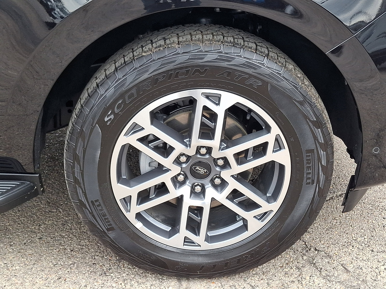 Certified 2025 Ford Expedition Max Active AWD/4WD image 8