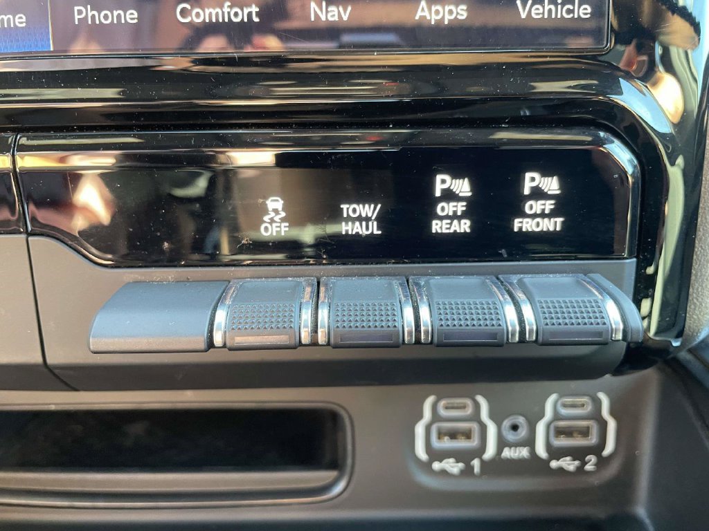 Used 2024 RAM 1500 Big Horn RWD image 24