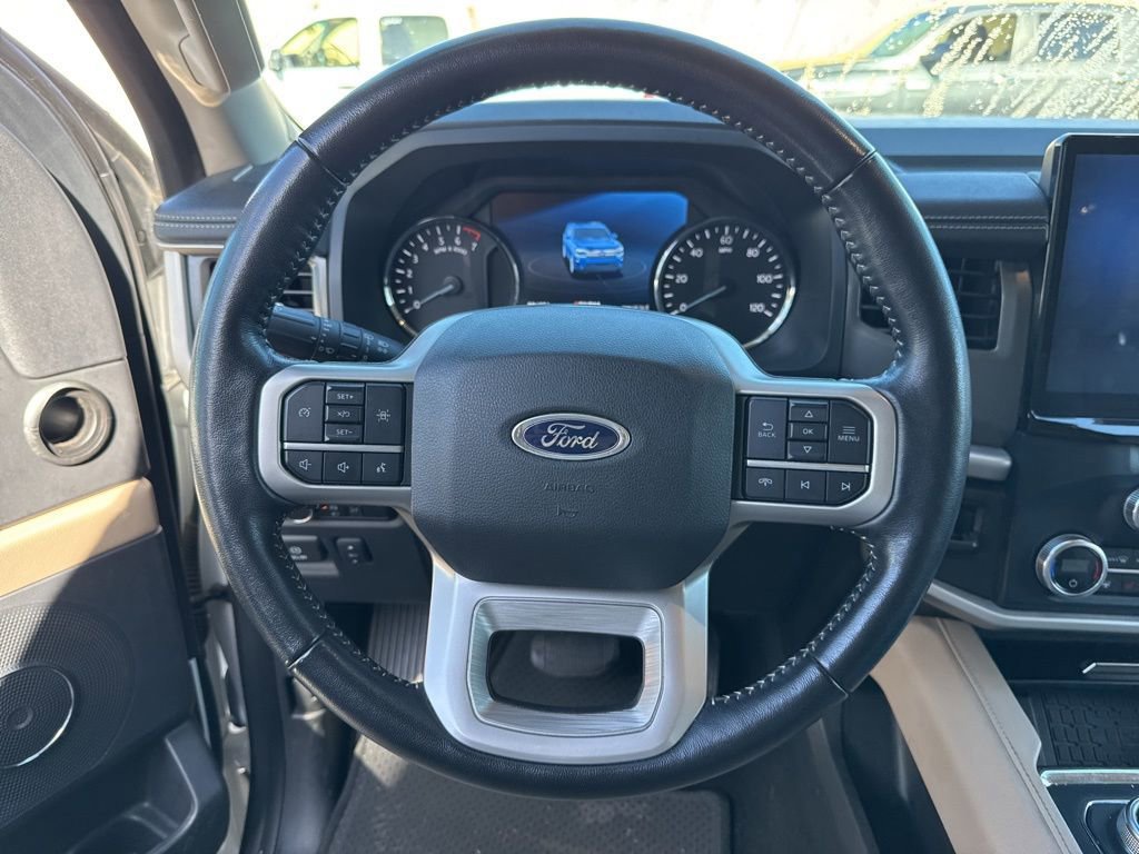 Certified 2024 Ford Expedition Max XLT image 12