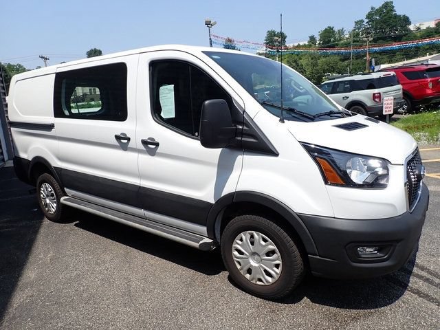 Certified 2025 Ford Transit 250 Low Roof w/ Exterior Upgrade Package RWD image 13