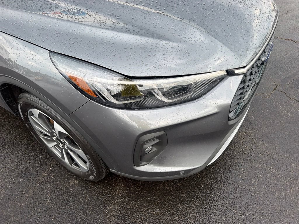Certified 2024 Ford Escape Platinum AWD/4WD image 14