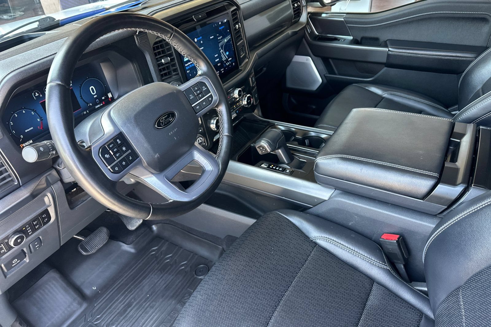 Certified 2025 Ford F150 Lariat w/ Equipment Group 502A High AWD/4WD image 9