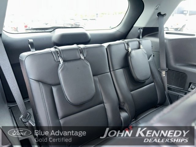 Certified 2022 Ford Explorer XLT w/ Equipment Group 202A image 41