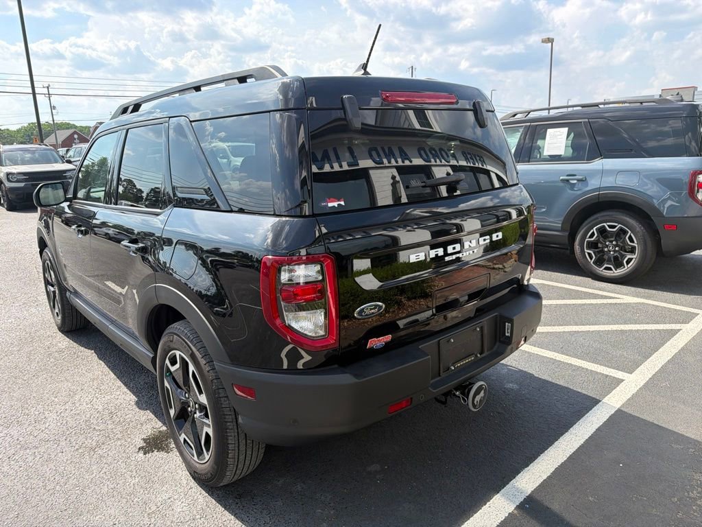 Certified 2023 Ford Bronco Sport Outer Banks w/ Tech Package AWD/4WD image 4