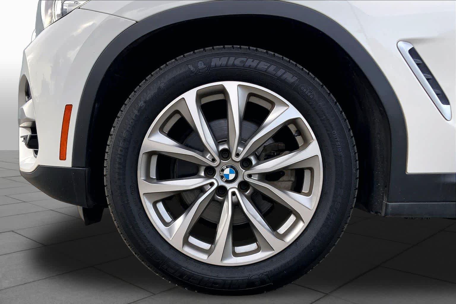 Used 2019 BMW X3 sDrive30i w/ Premium Package RWD image 15