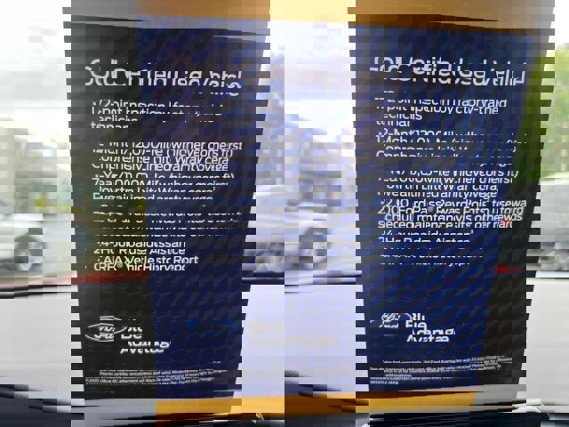 Certified 2022 Ford Explorer XLT w/ Equipment Group 202A image 19