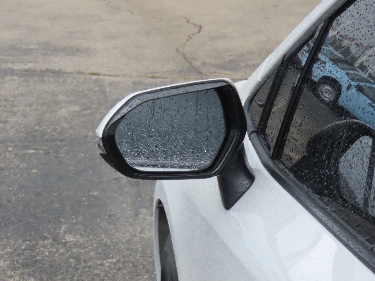 Used 2023 Toyota Corolla SE FWD image 12