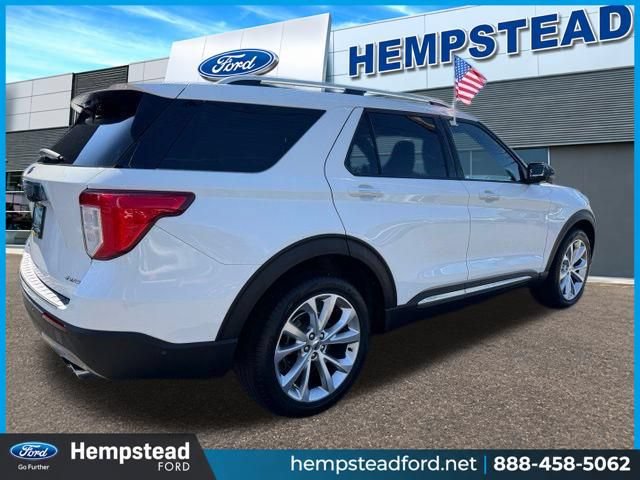 Certified 2022 Ford Explorer Platinum w/ Equipment Group 601A AWD/4WD image 6