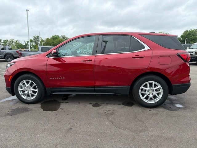 Used 2023 Chevrolet Equinox LT w/ LPO, Floor Liner Package FWD image 13