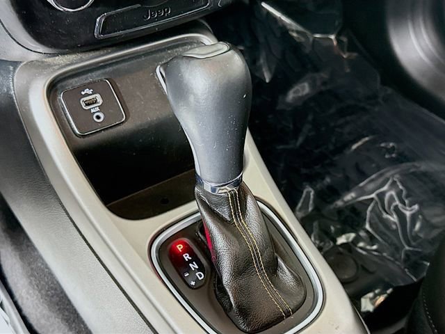 Used 2018 Jeep Compass Latitude image 17