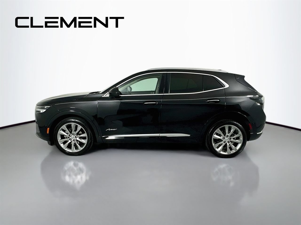 Used 2022 Buick Envision Avenir w/ Technology Package II AWD/4WD image 6