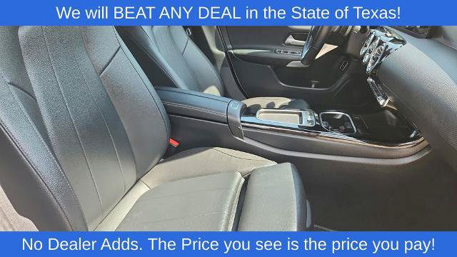 Used 2025 Mercedes-Benz CLA 250 image 32
