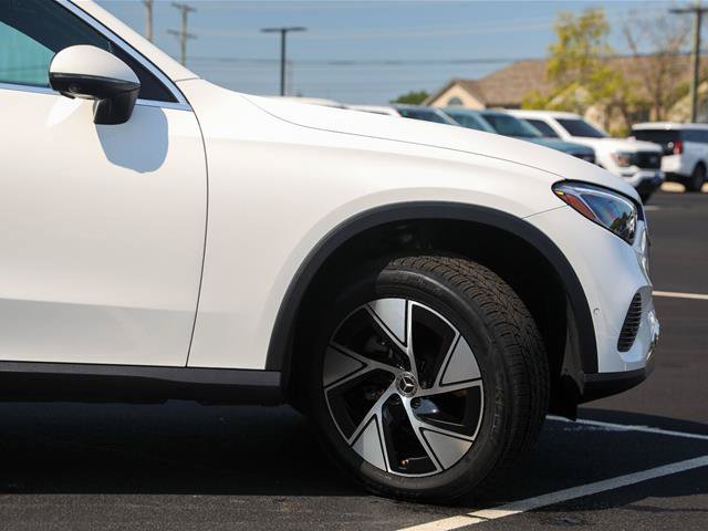 Used 2023 Mercedes-Benz GLC 300 4MATIC image 6
