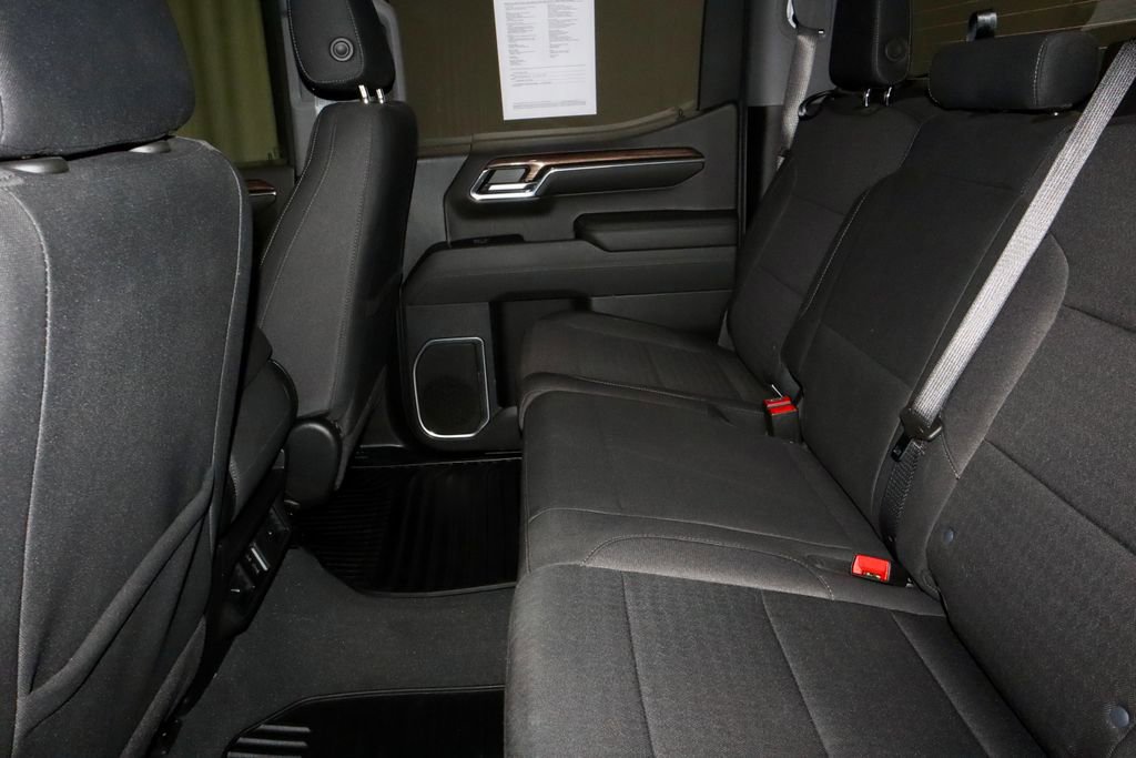 Used 2024 Chevrolet Silverado 1500 LT image 22