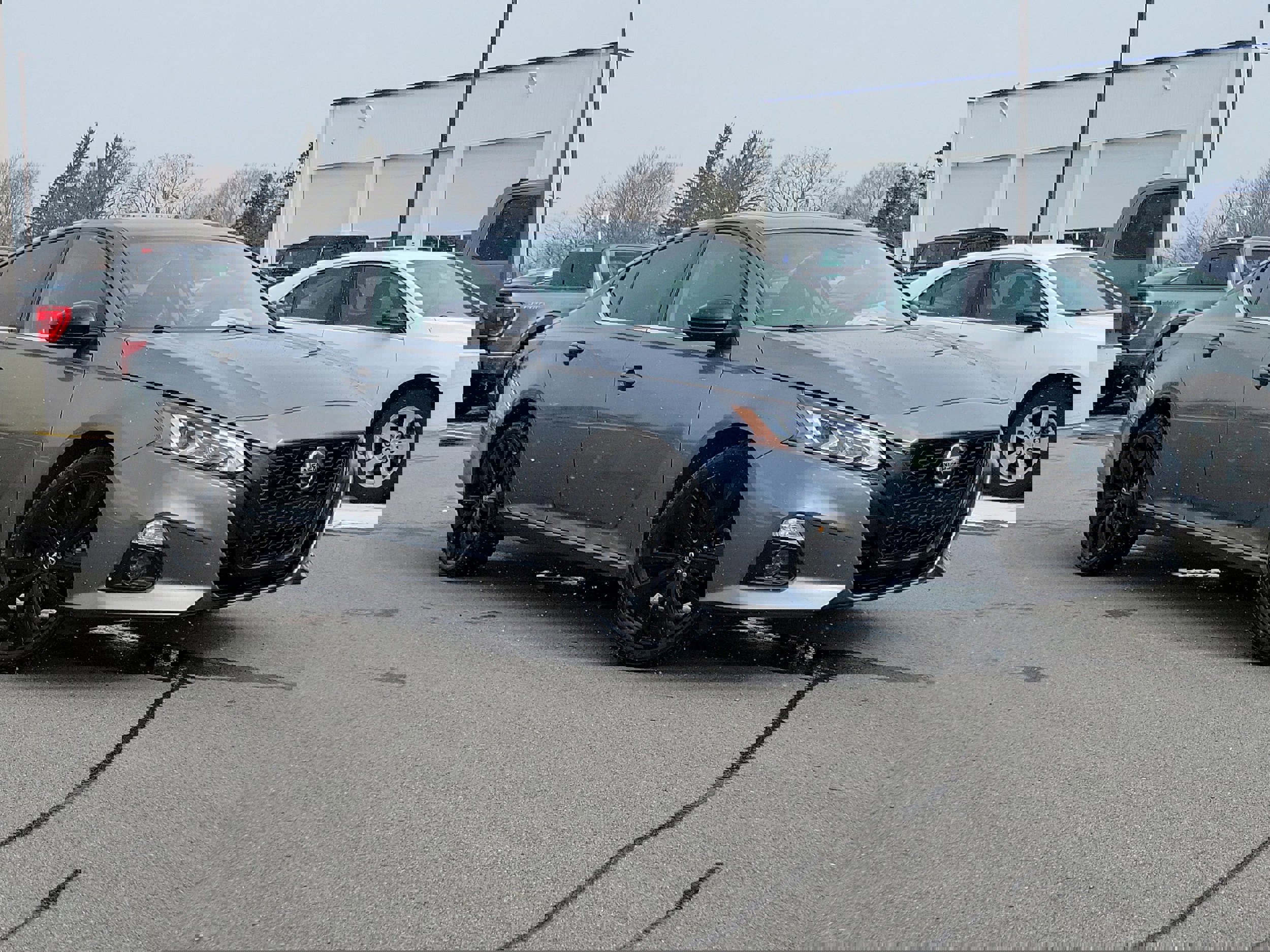 Used 2022 Nissan Altima 2.5 SR w/ Midnight Edition Package image 5