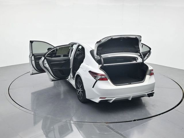 Used 2024 Toyota Camry SE w/ Convenience Package FWD image 44