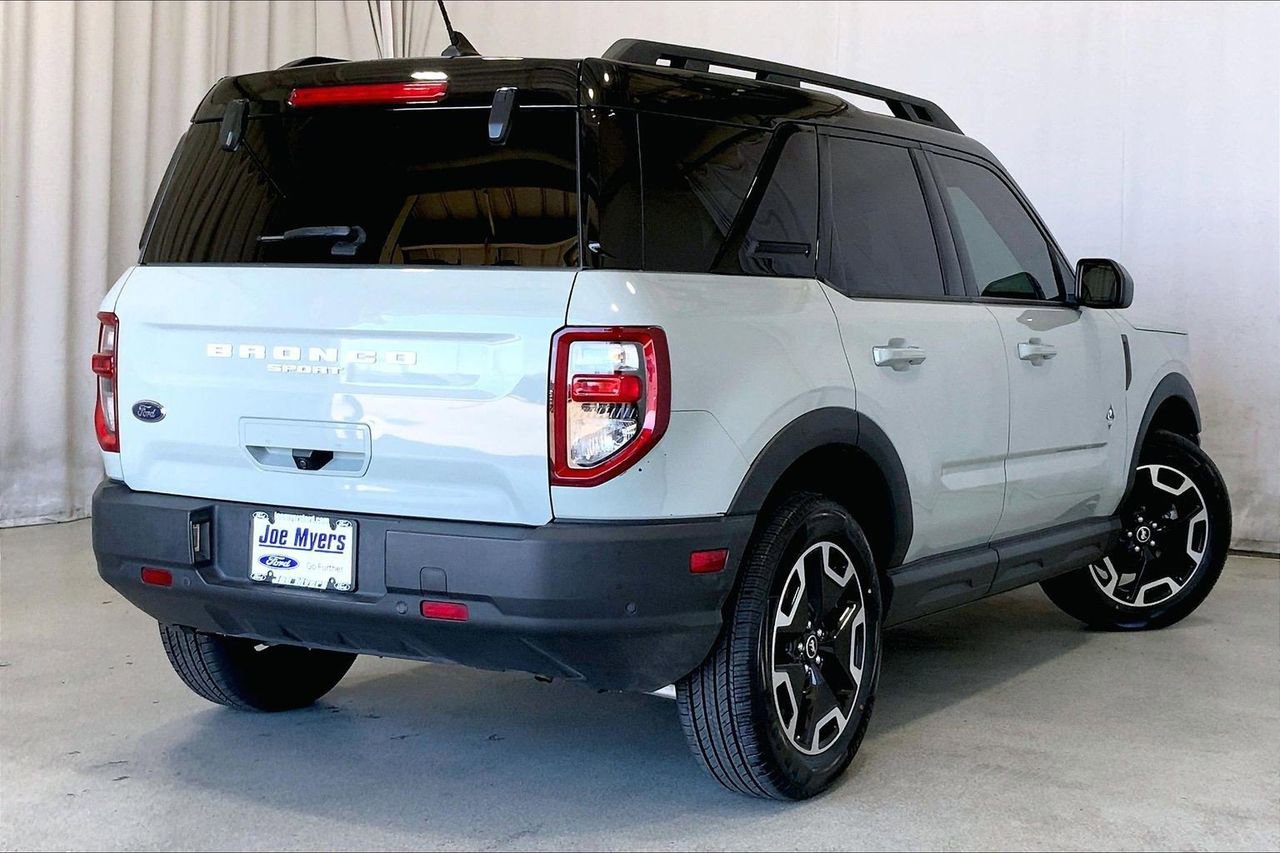 Certified 2022 Ford Bronco Sport Outer Banks w/ Tech Package image 13