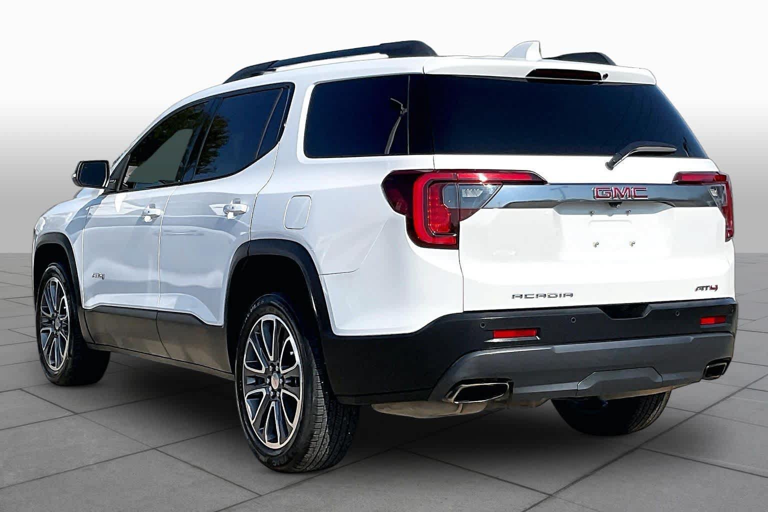 Used 2020 GMC Acadia AT4 w/ Trailering Package AWD/4WD image 12