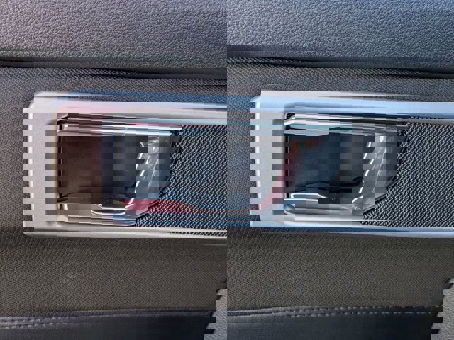 Certified 2020 Ford Explorer XLT w/ Comfort Package image 28