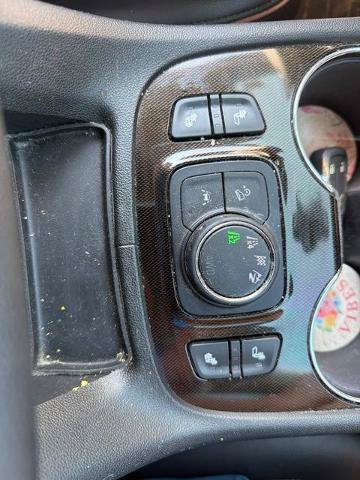 Used 2023 GMC Acadia AT4 AWD/4WD image 40