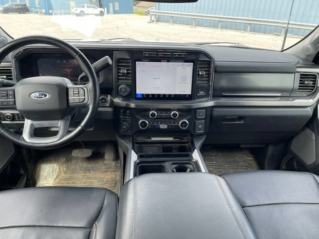 Certified 2023 Ford F350 Lariat w/ Lariat Ultimate Package AWD/4WD image 3