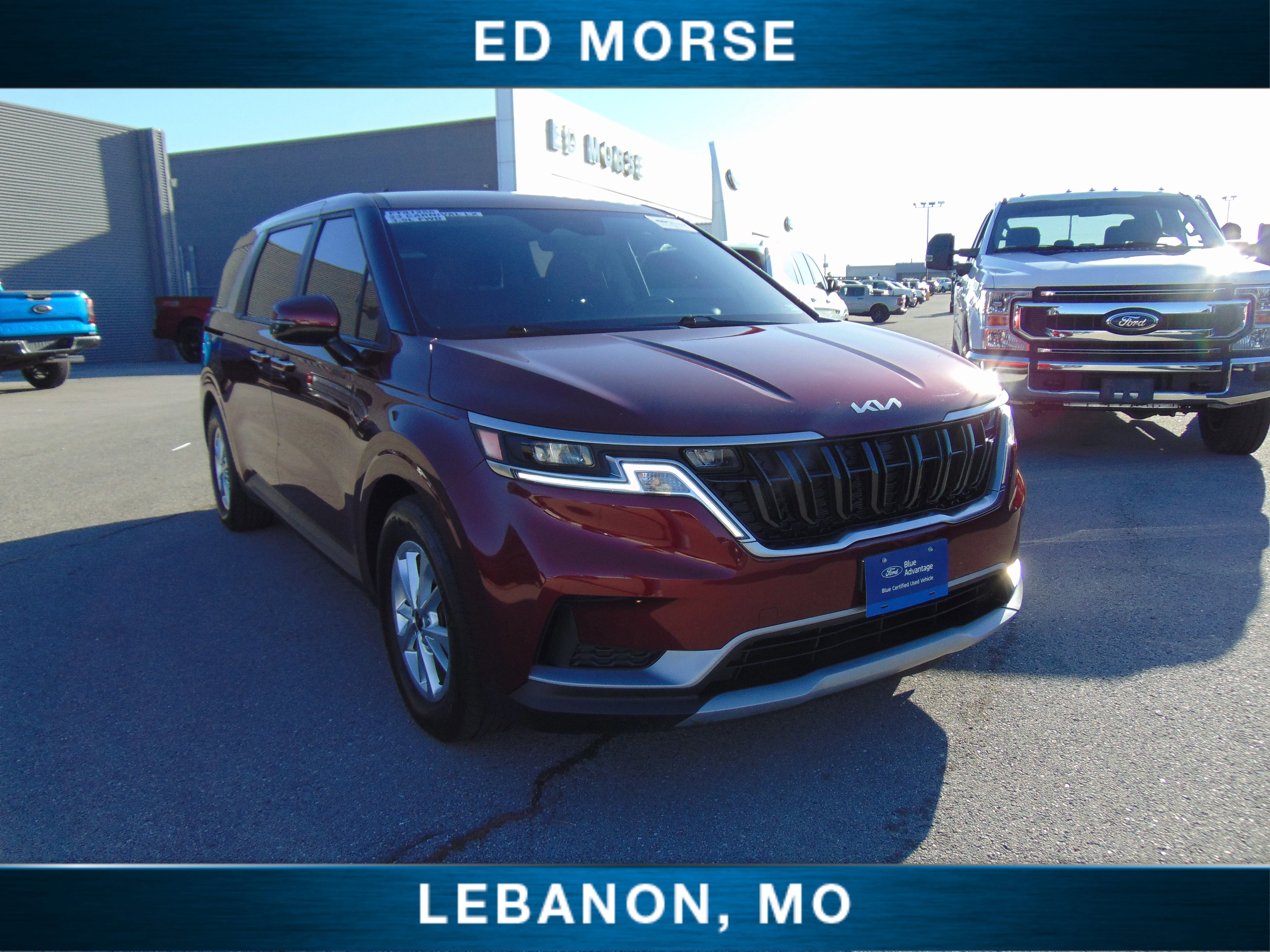 Used 2023 Kia Carnival LX image 7