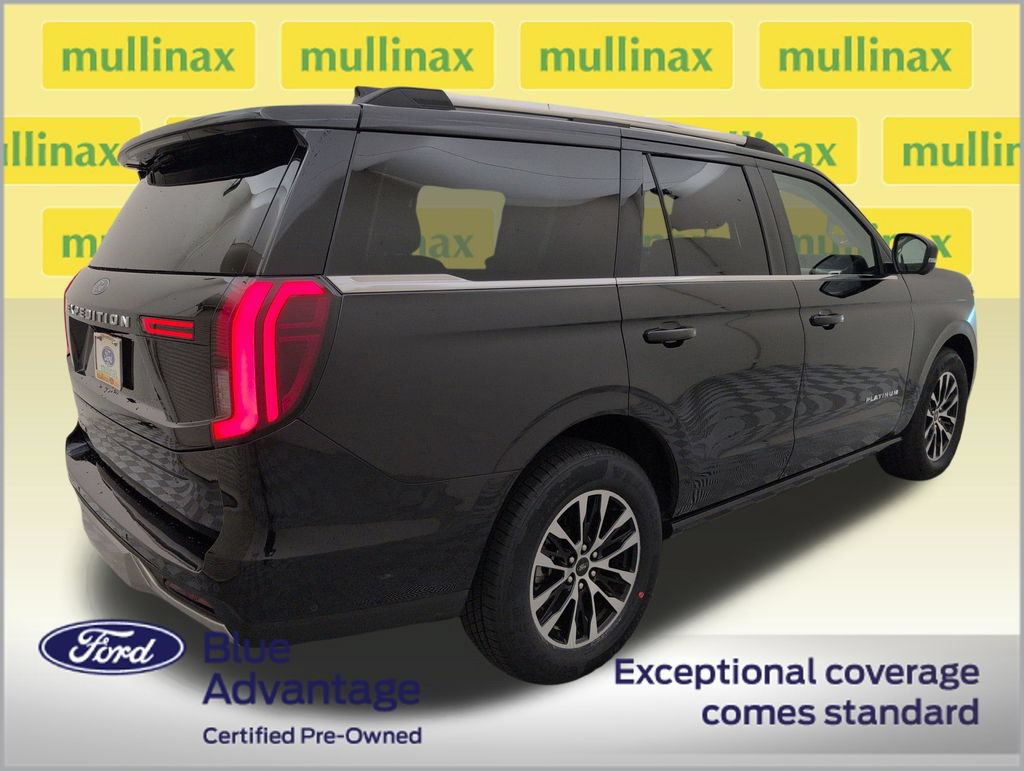 Certified 2025 Ford Expedition Platinum AWD/4WD image 3