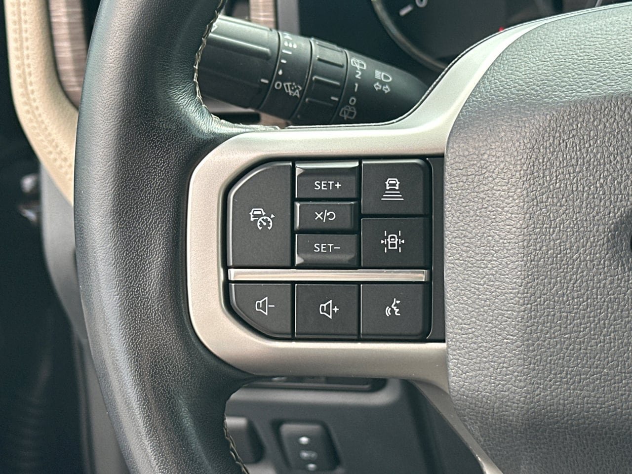 Certified 2024 Ford Expedition Max Limited RWD image 27