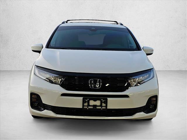 Used 2025 Honda Odyssey Touring image 2