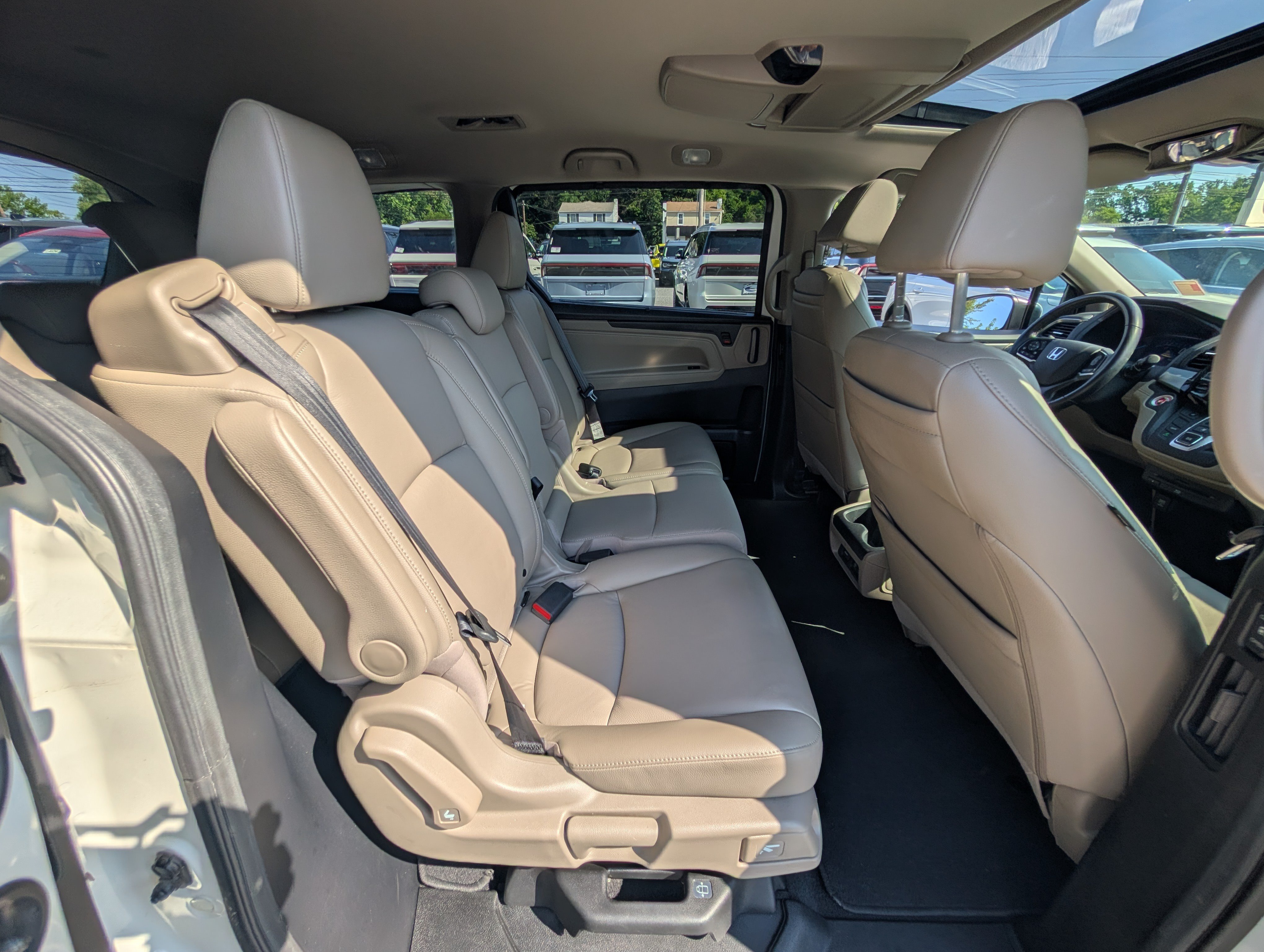 Used 2019 Honda Odyssey EX-L image 13