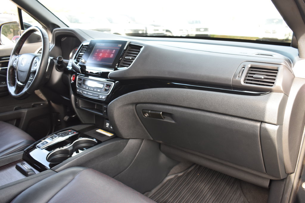 Used 2022 Honda Ridgeline Black Edition image 35