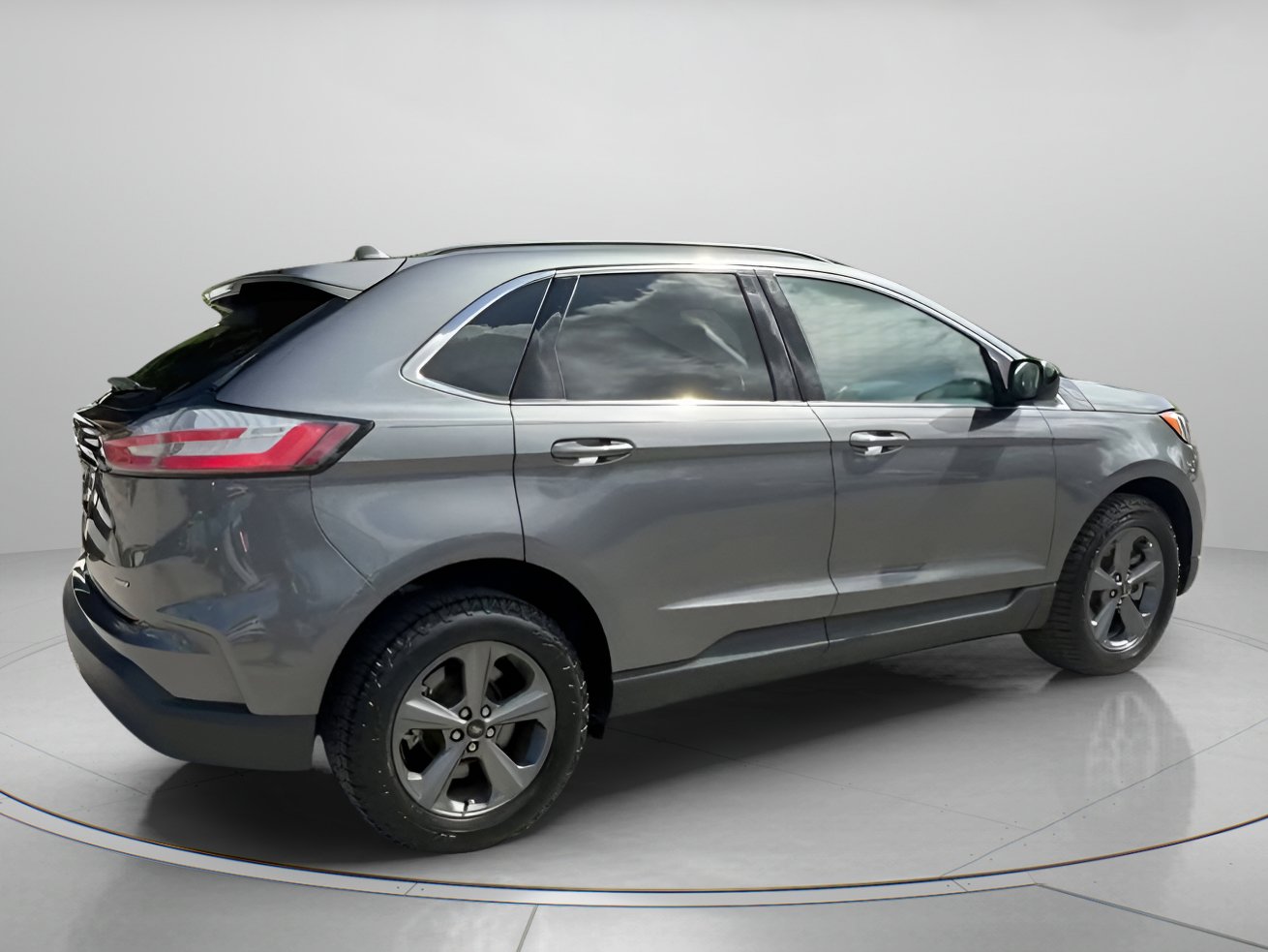 Certified 2022 Ford Edge SEL w/ Sport Appearance Package AWD/4WD image 31