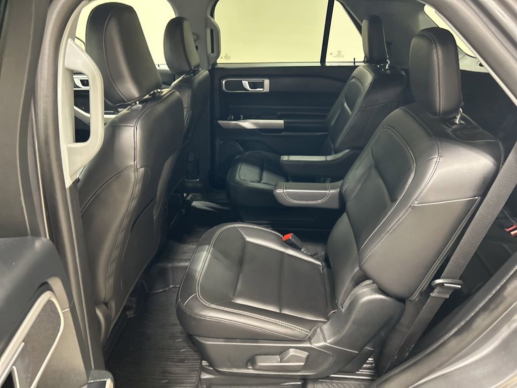Certified 2023 Ford Explorer XLT w/ Equipment Group 202A image 28