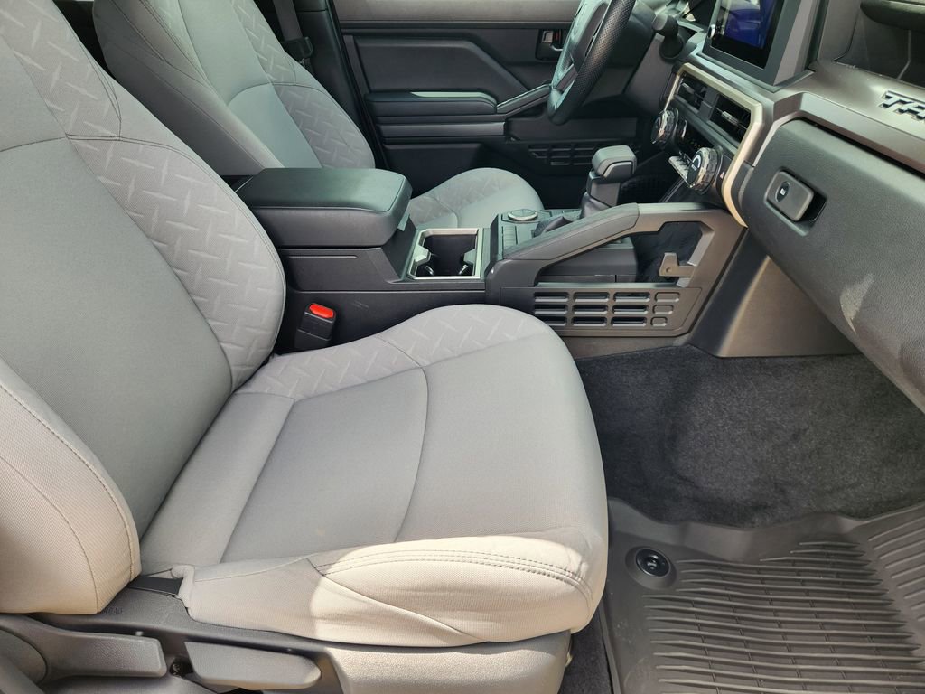 Used 2025 Toyota Tacoma SR5 RWD image 13