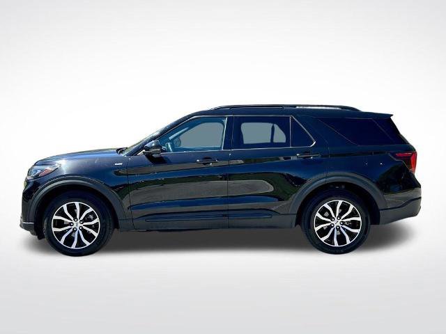 Certified 2025 Ford Explorer ST-Line image 6