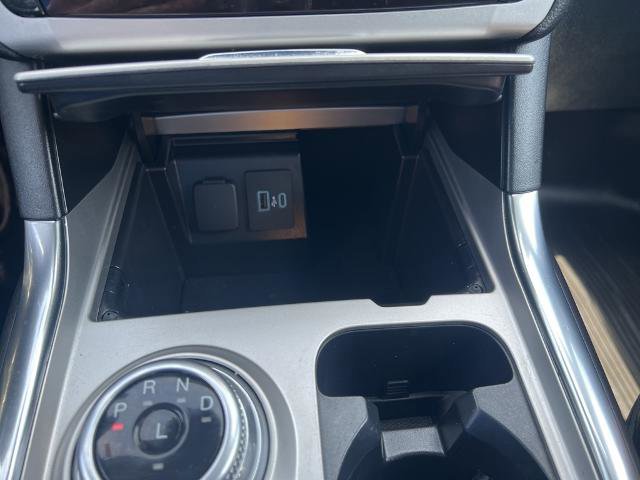 Certified 2022 Ford Explorer XLT w/ Equipment Group 202A image 30