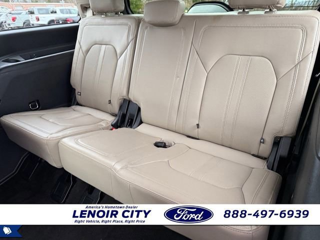 Certified 2023 Ford Expedition Limited image 12