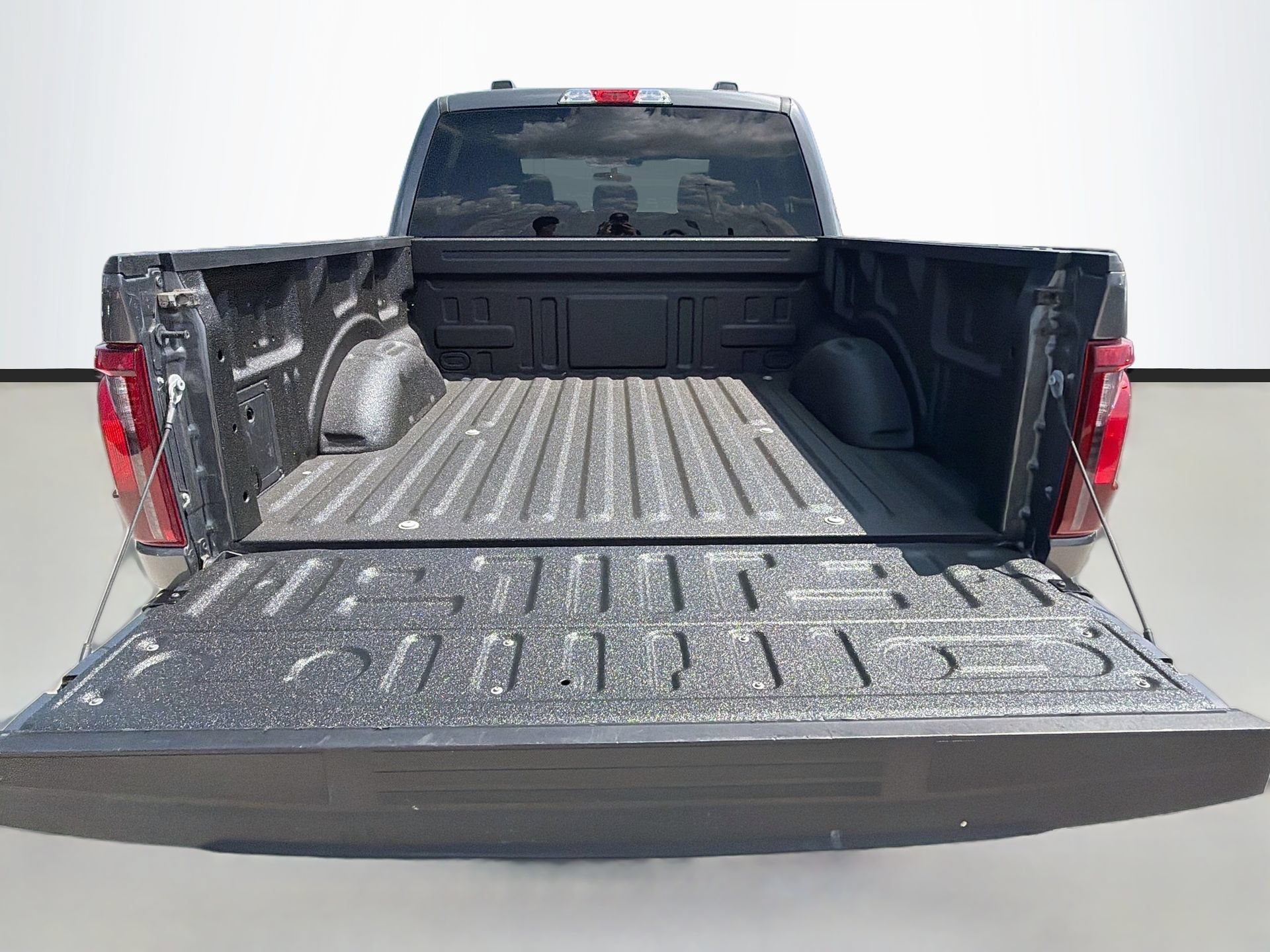 Certified 2025 Ford F150 XLT w/ Equipment Group 301A Standard AWD/4WD image 24