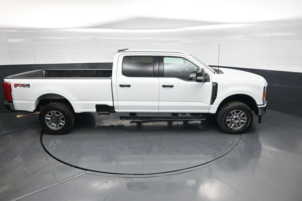 Certified 2025 Ford F350 XLT AWD/4WD image 35