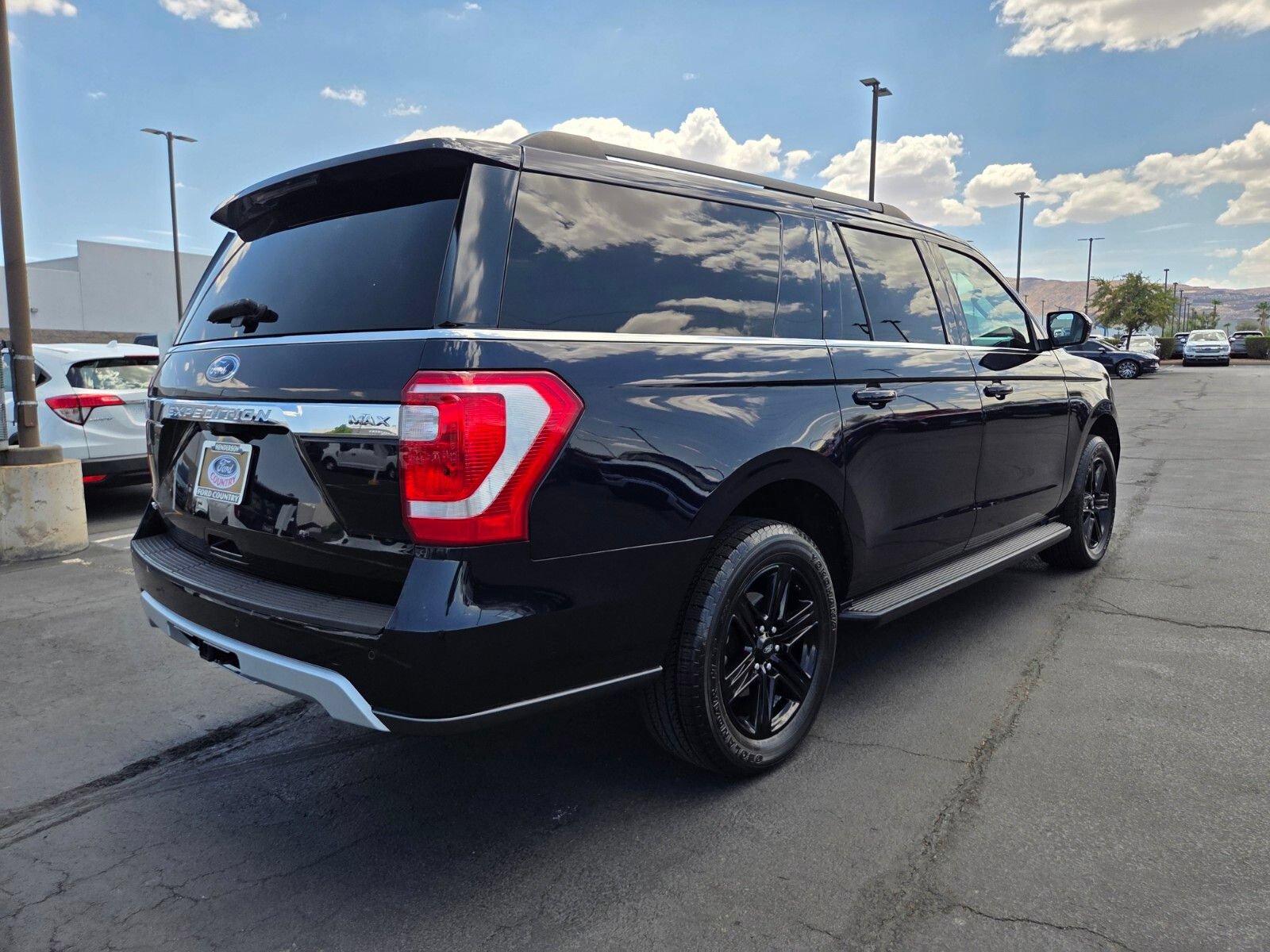 Certified 2021 Ford Expedition Max XLT RWD image 6