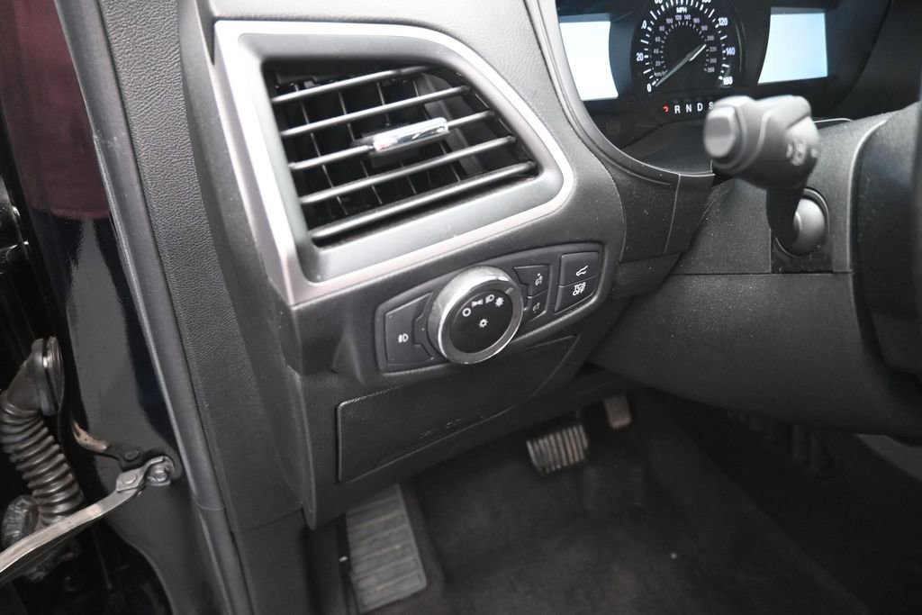 Certified 2023 Ford Edge SEL w/ Convenience Package AWD/4WD image 13