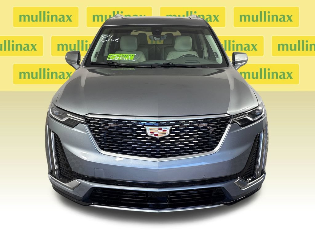 Used 2024 Cadillac XT6 Premium Luxury w/ Technology Package FWD image 10
