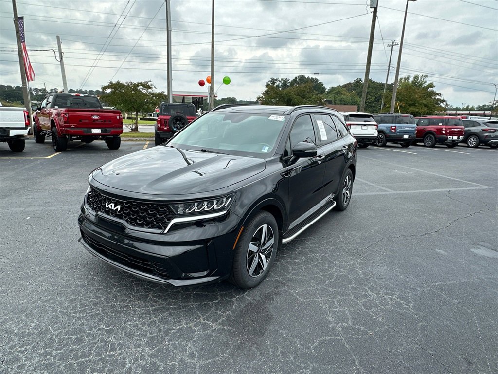 Used 2023 Kia Sorento S w/ Panoramic Sunroof Package image 7